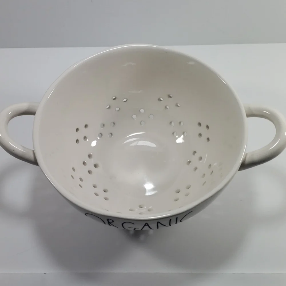 Rae Dunn Organic Strainer approximately 4½ x 8